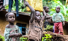 Image-world_wide_helping